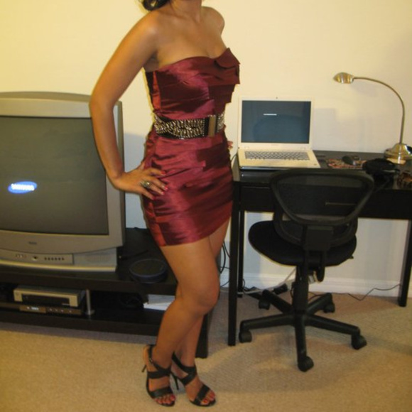 Bebe Strapless Dress with Belt - Size Small - Picture 3 of 5